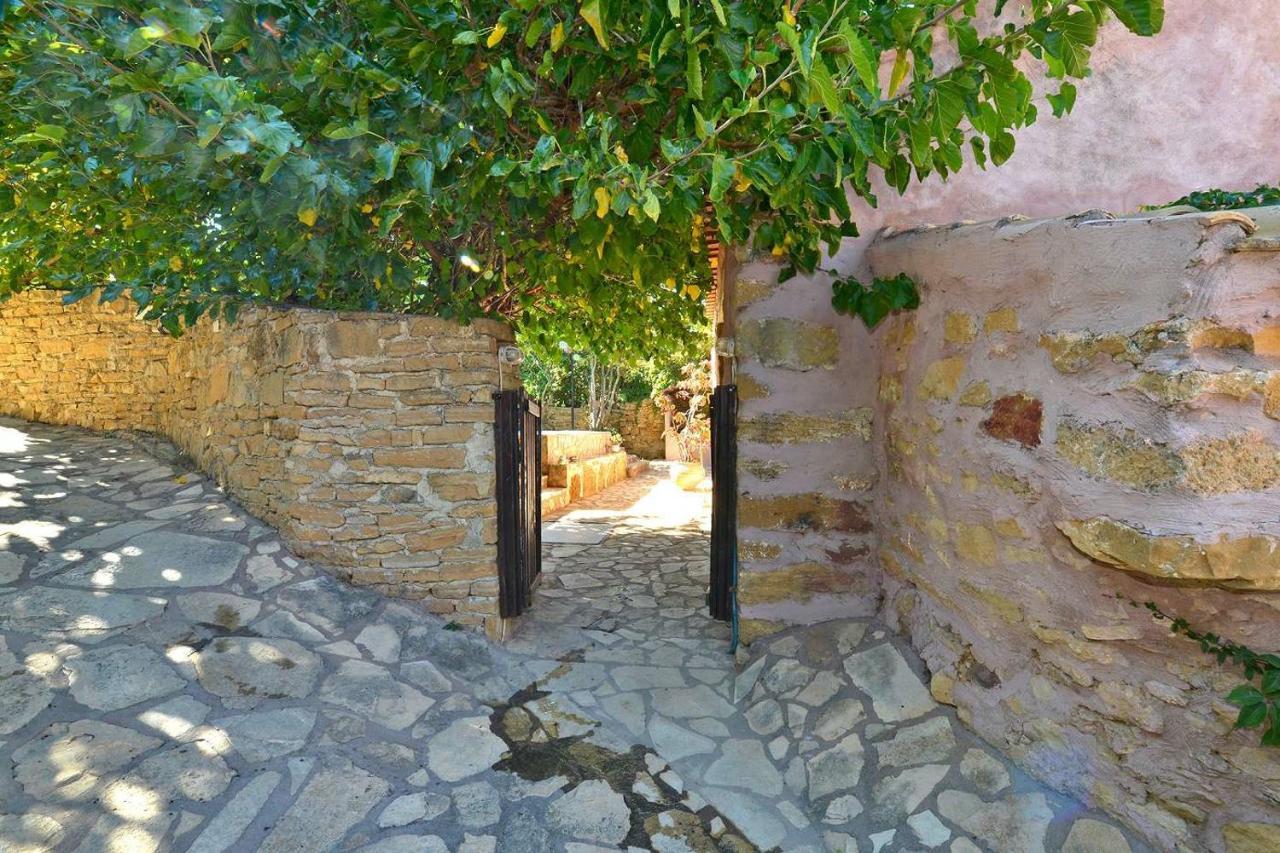 Villa Kamares Private Pool Kondomarion エクステリア 写真